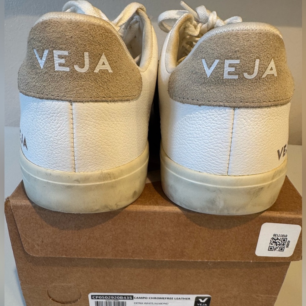 Veja Campo Cream and Tan Sneakers - Picture 5 of 10
